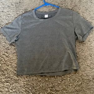 Gray crop top tee shirt